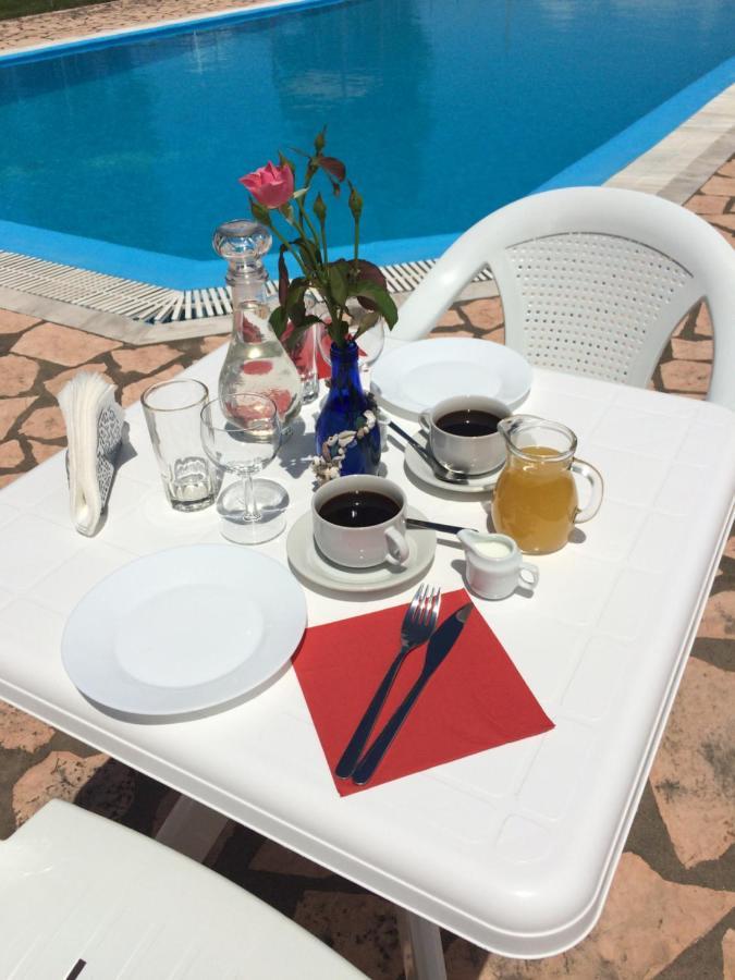 Avra Beach Apartments Λευκίμμη Εξωτερικό φωτογραφία